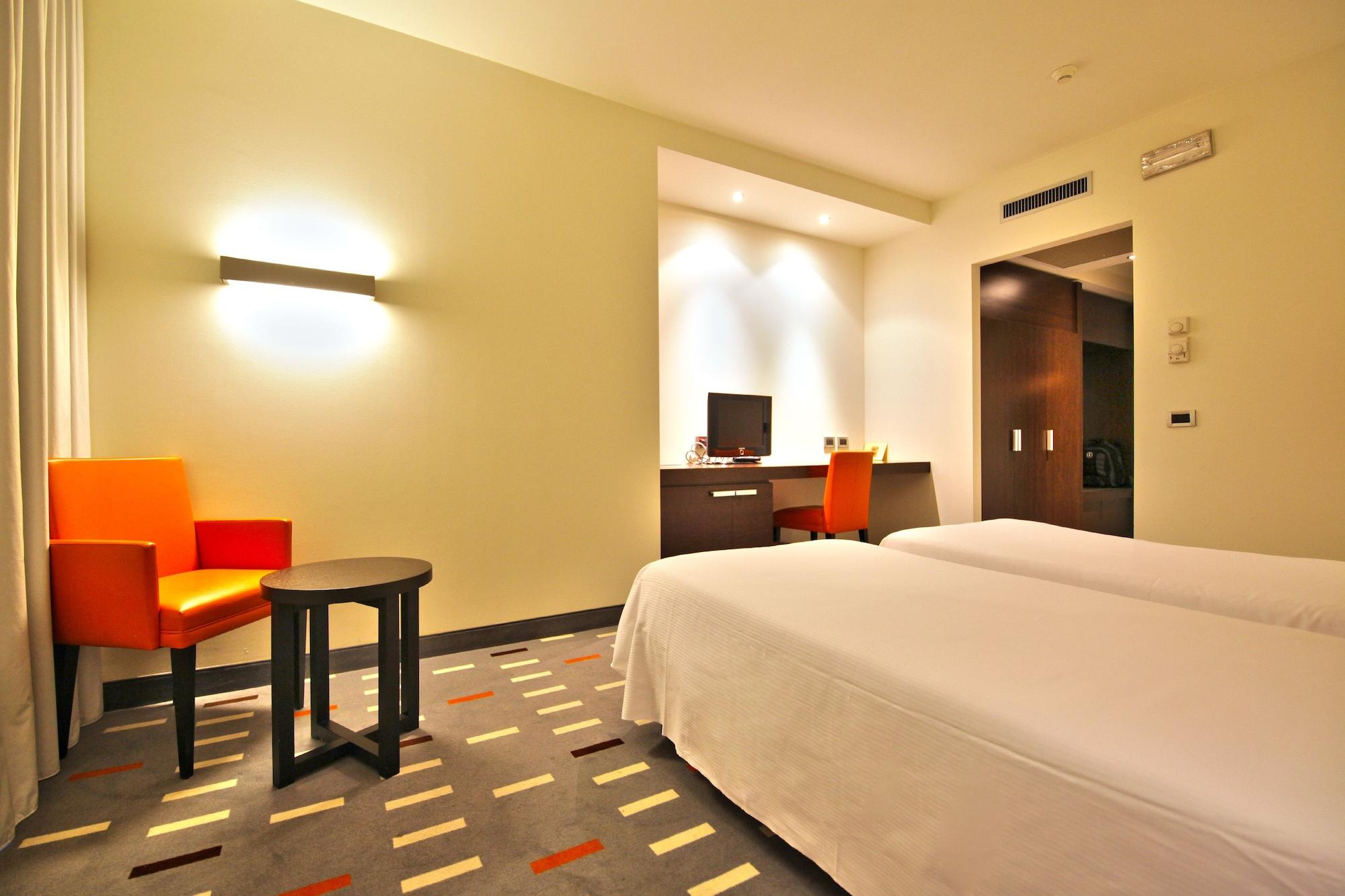 Hotel Major Ronchi Dei Legionari Esterno foto