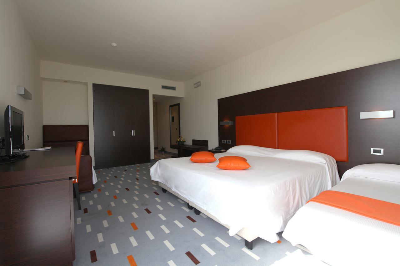 Hotel Major Ronchi Dei Legionari Camera foto